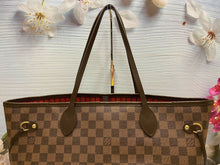 Load image into Gallery viewer, Louis Vuitton Neverfull MM Damier Ebene Tote (AR4186)