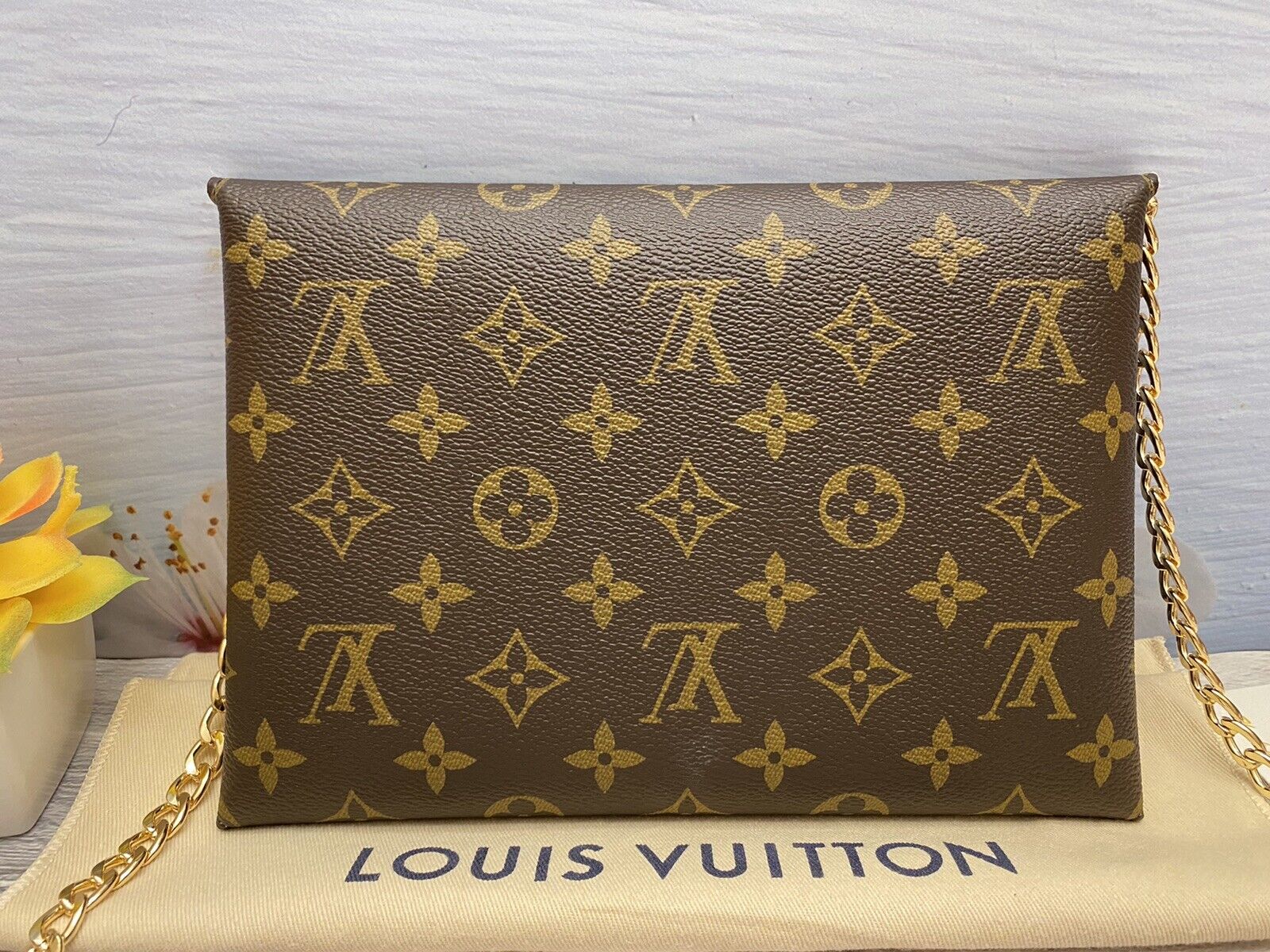 Louis Vuitton Pochette Kirigami Insert Monogram Giant Medium Beige in  Coated Canvas with Gold-tone - US