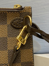 Load image into Gallery viewer, Louis Vuitton Neverfull MM/GM Damier Ebene Wristlet/Pouch/Clutch