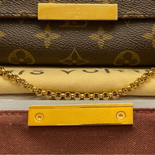 Load image into Gallery viewer, Louis Vuitton Favorite MM Monogram Chain Clutch Crossbody (SA2154)