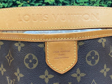 Load image into Gallery viewer, Louis Vuitton Delightful MM Monogram Beige Shoulder Bag (FL2190)