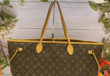 Load image into Gallery viewer, Louis Vuitton Neverfull GM Monogram Beige Tote (TJ0180)