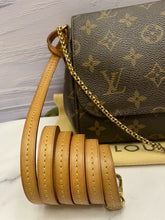 Load image into Gallery viewer, Louis Vuitton Favorite MM Monogram Clutch Purse (SA4104)