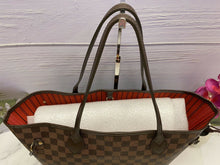 Load image into Gallery viewer, Louis Vuitton Neverfull MM Damier Ebene (SF1195)