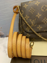 Load image into Gallery viewer, Louis Vuitton Favorite MM Monogram Clutch (SA2143)
