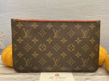 Load image into Gallery viewer, Louis Vuitton Neverfull MM/GM Cherry Monogram Wristlet/Pouch/Clutch (SD1220)