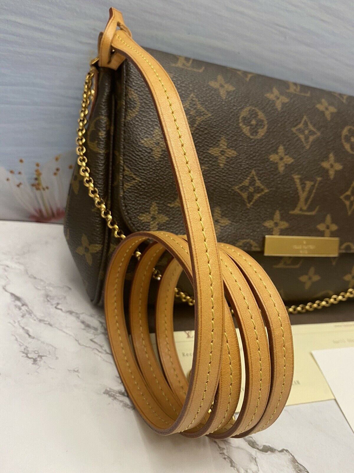 Louis Vuitton Favorite MM Monogram Bag (FL3162) – AE Deluxe LLC®