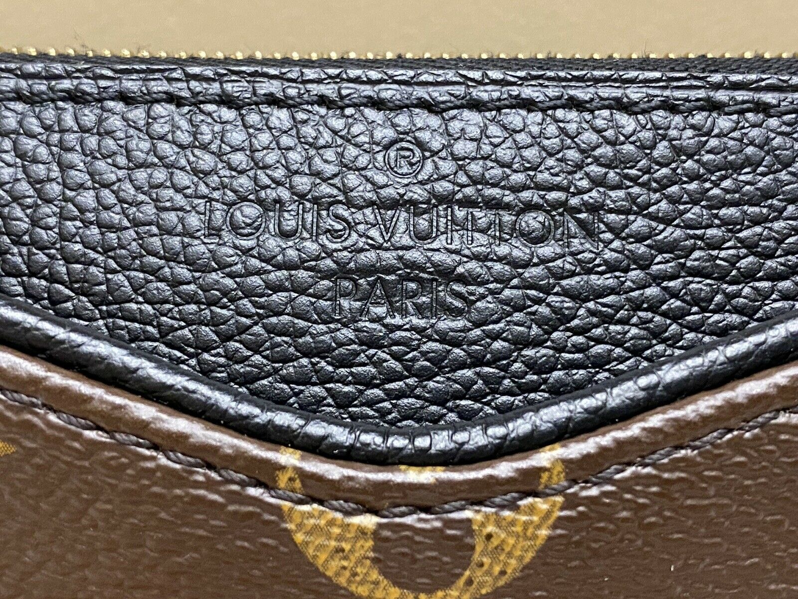 Louis Vuitton Pallas Noir/Black Clutch Crossbody (CA3156) – AE