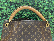 Load image into Gallery viewer, Louis Vuitton Artsy MM Monogram Shoulder Bag Tote Purse (CA0191)