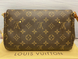 Louis Vuitton Favorite MM Monogram Clutch (DU3155)