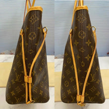 Load image into Gallery viewer, Louis Vuitton Neverfull MM Monogram Beige Shoulder Tote (SD5102)
