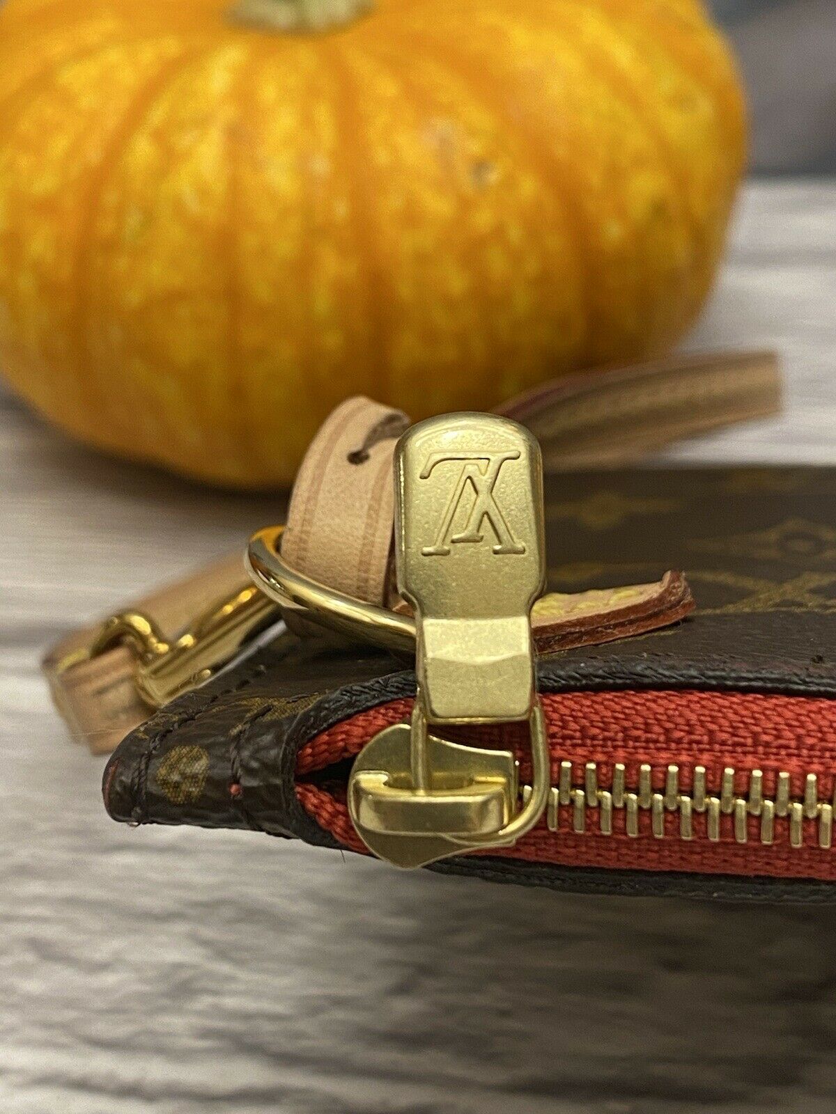 Louis Vuitton Neverfull MM/GM Cherry Wristlet (AR0166) – AE Deluxe LLC®