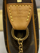 Load image into Gallery viewer, Louis Vuitton Eva Monogram Clutch (DU0059)