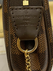 Louis Vuitton Eva Damier Ebene Chain Clutch (AA4191)