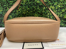 Load image into Gallery viewer, GUCCI Soho Disco Beige Calfskin Leather Crossbody Bag (I021337616)