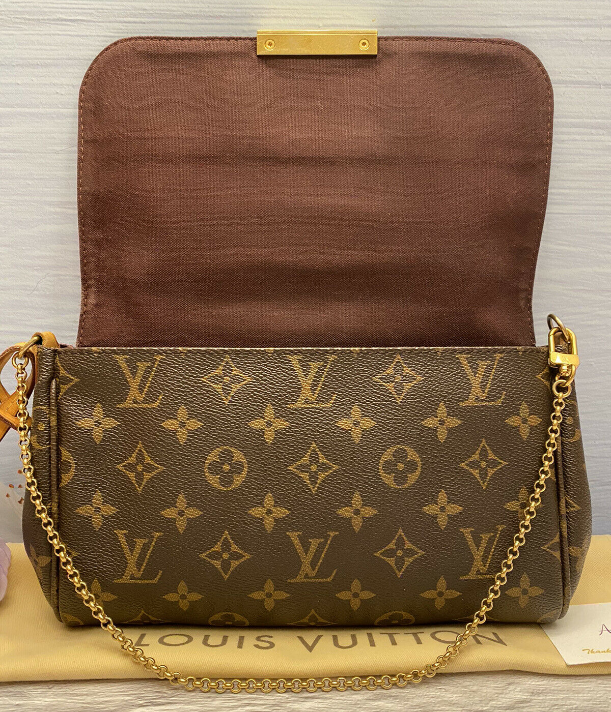 Louis Vuitton Favorite MM Monogram M40718 Crossbody Handbag Clutch