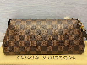 Louis Vuitton Eva Damiar Ebene Clutch (DU2131)
