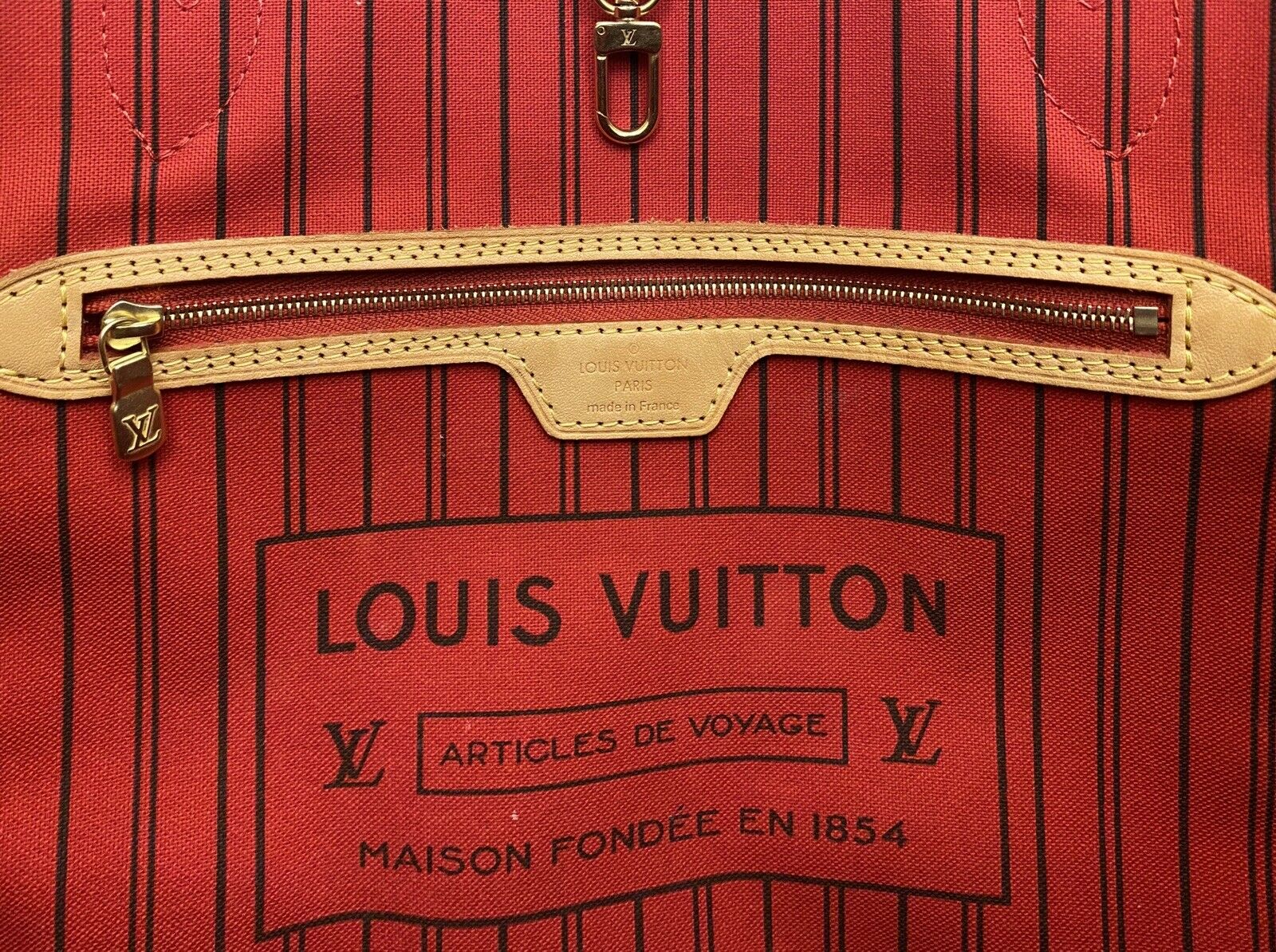 Louis Vuitton Neverfull MM/GM Monogram Cherry Clutch (SD0126) – AE