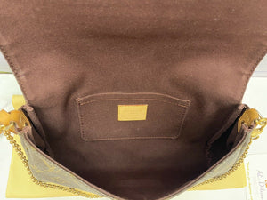 Louis Vuitton Favorite MM Monogram Clutch (DU1166)