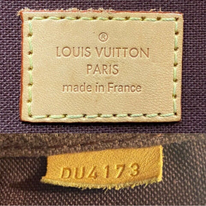 Louis Vuitton Favorite MM Monogram Clutch (DU4173)