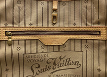 Load image into Gallery viewer, Louis Vuitton Neverfull GM Monogram Beige Tote (SD1170)