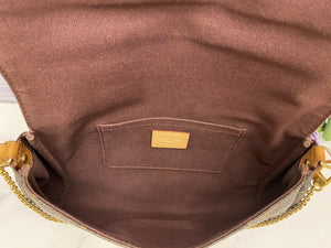 Louis Vuitton Favorite MM Monogram Clutch Purse (SA2133)