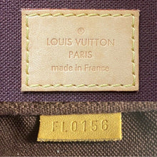 Load image into Gallery viewer, Louis Vuitton Favorite MM Monogram Clutch Purse (FL0156)