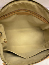Load image into Gallery viewer, Louis Vuitton Retiro PM Monogram 2 Way Satchel Purse (MB1144)