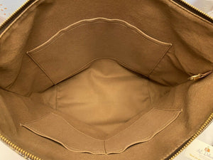 Louis Vuitton Totally MM Monogram Shoulder Tote Handbag (AR4161)