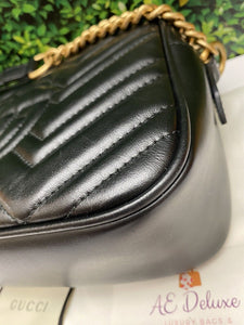 GUCCI GG Marmont Matelasse Small Black Calfskin Leather Crossbody Bag (2917)