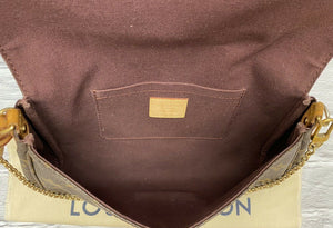 Louis Vuitton Favorite MM Monogram Chain Clutch Crossbody (SA2194)