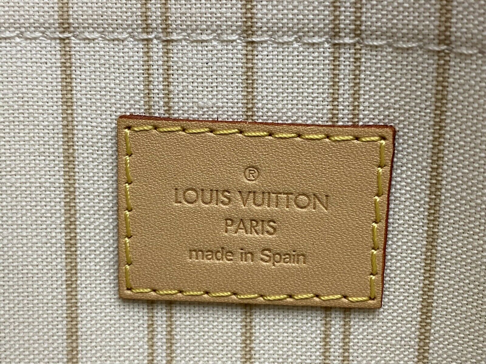 Louis Vuitton Damier Azur Neverfull MM Pochette Clutch Beige - A World Of  Goods For You, LLC