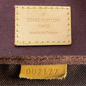 Louis Vuitton Favorite MM Monogram Clutch (DU2177)