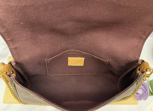 Louis Vuitton Favorite MM Monogram Clutch (DU4153)