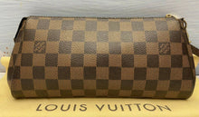 Load image into Gallery viewer, Louis Vuitton Eva Damiar Ebene Clutch (AA2112)