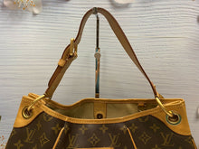 Load image into Gallery viewer, Louis Vuitton Galliera PM Monogram Canvas Shoulder Bag Tote Purse (FL1190)