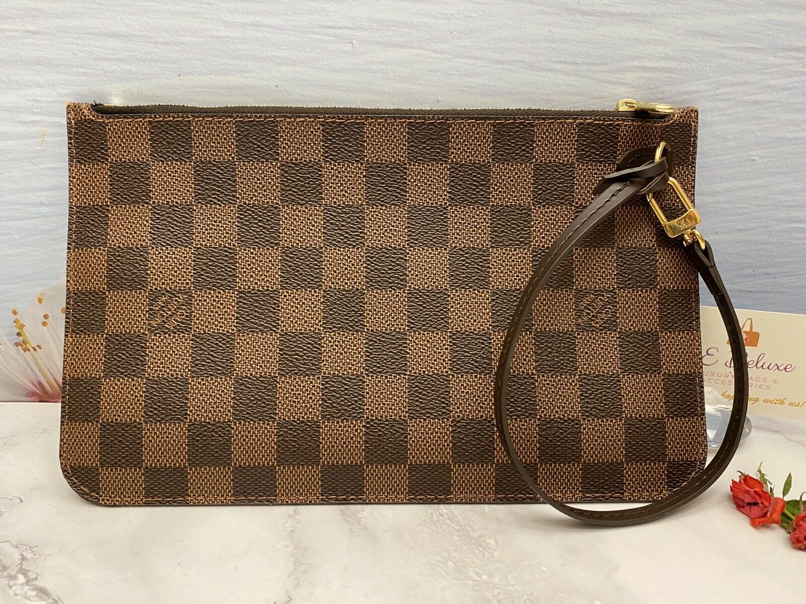 Louis Vuitton Neverfull MM/GM Damier Ebene Wristlet/Pouch/Clutch
