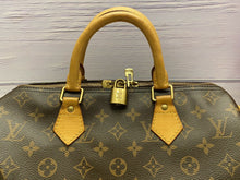 Load image into Gallery viewer, LOUIS VUITTON Monogram Speedy 30 Bandouliere (AA0192)