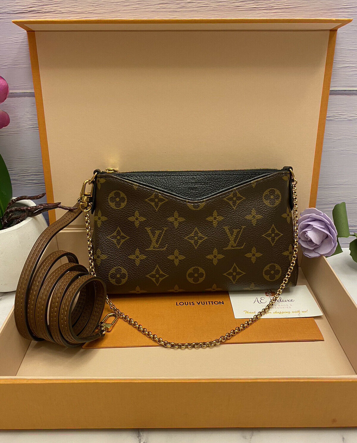 Louis Vuitton Pallas Noir/Black Clutch Crossbody (CA3156) – AE