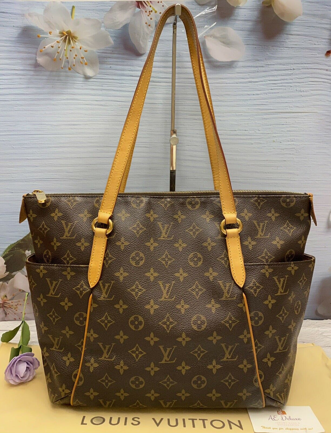 Louis Vuitton Tivoli GM Monogram Satchel Shoulder Tote Bag (SP2141