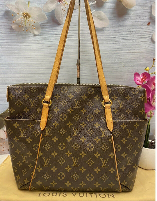 Totally MM Monogram Shoulder Tote Handbag (TJ3172)