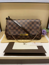 Load image into Gallery viewer, Louis Vuitton Favorite MM Damier Ebene Crossbody (SD2125)