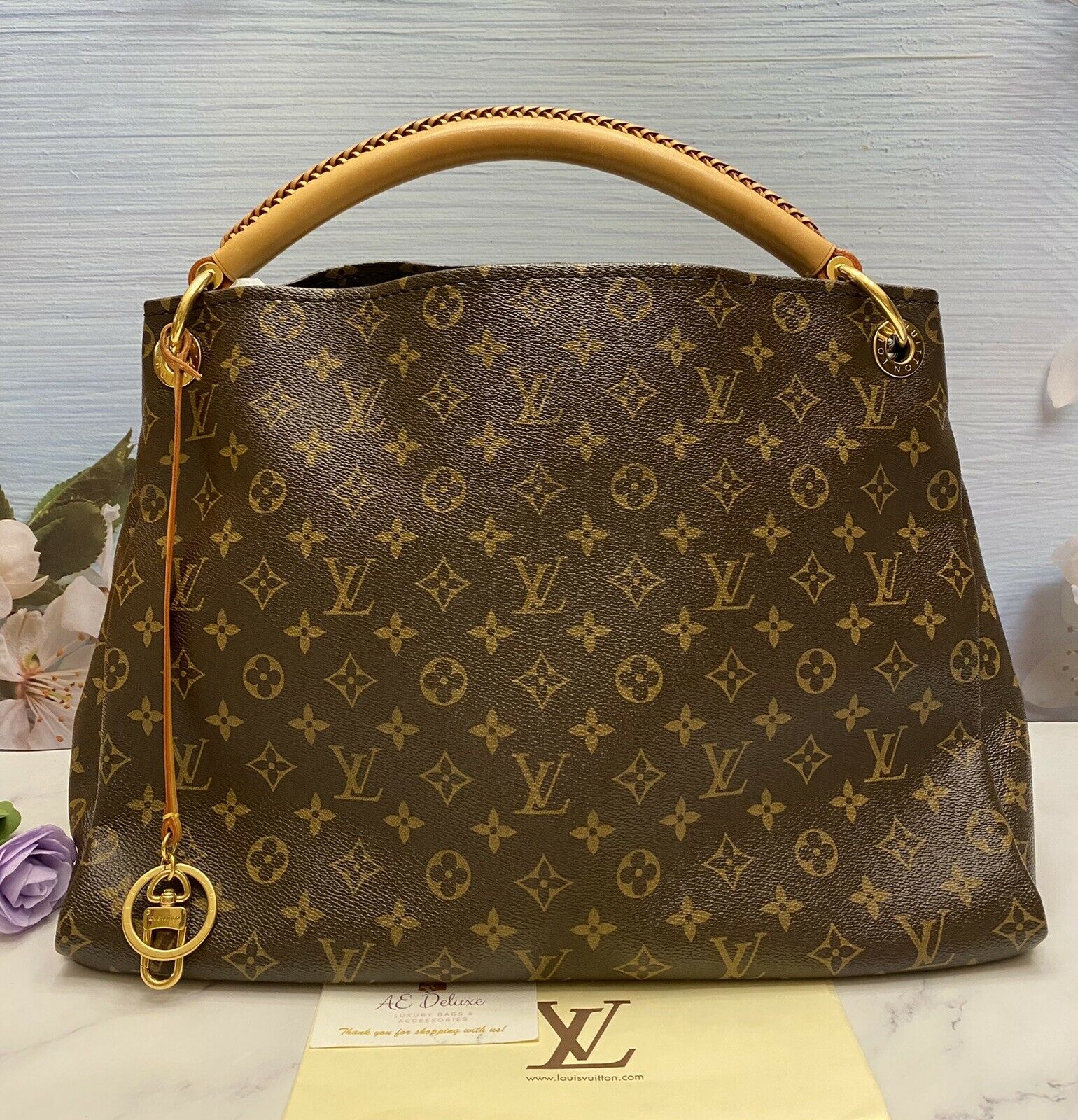 Louis Vuitton Artsy MM Monogram Shoulder Bag Tote Purse (CA0191) - Reetzy
