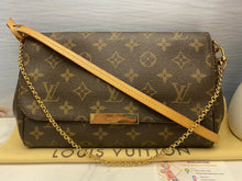 Load image into Gallery viewer, Louis Vuitton Favorite MM Monogram Chain Clutch (FL5106)
