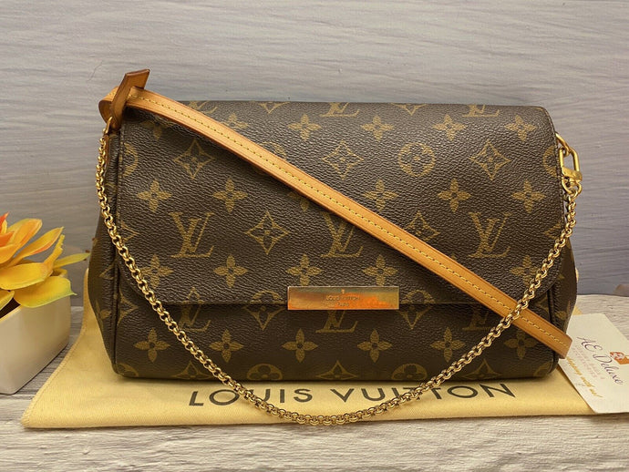 Louis Vuitton Favorite MM Monogram Chain Clutch Crossbody (FL4116)